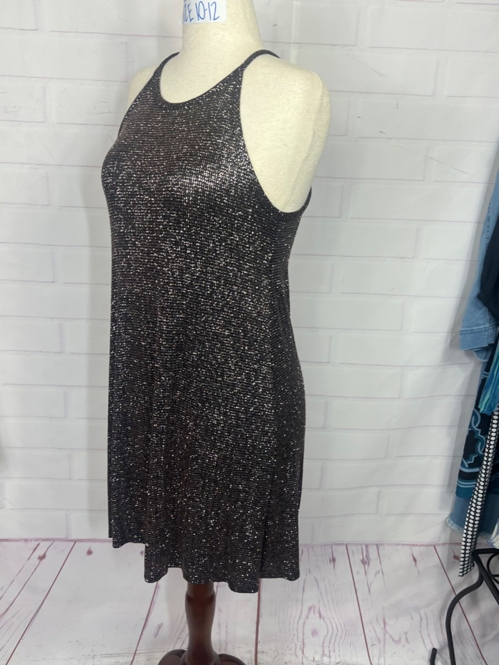 NWT🤩 |•FOREVER ROSE•| Sparkly Stretchy Dress Size Large - Picture 3 of 9